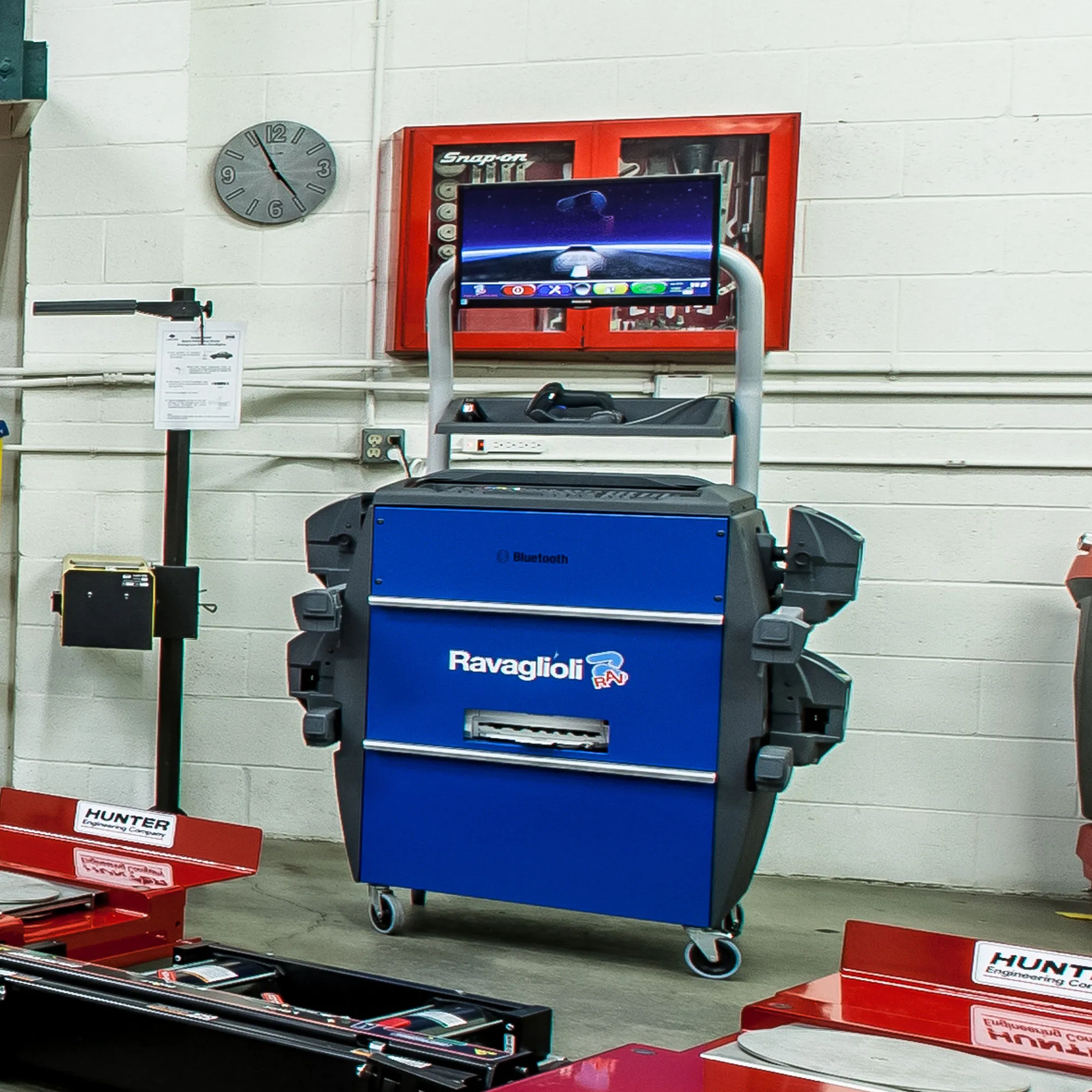 Ravaglioli computerized alignment machine
